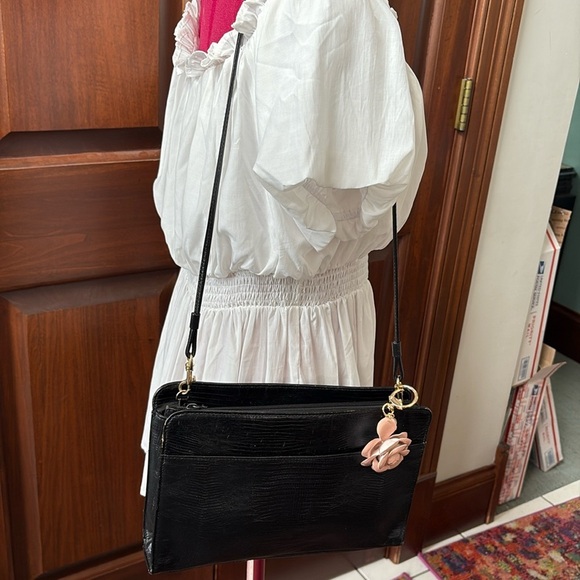 Robinson’s leather Crossbody bag reptile/ croc imprint black gold tone HW EUC - Picture 3 of 17